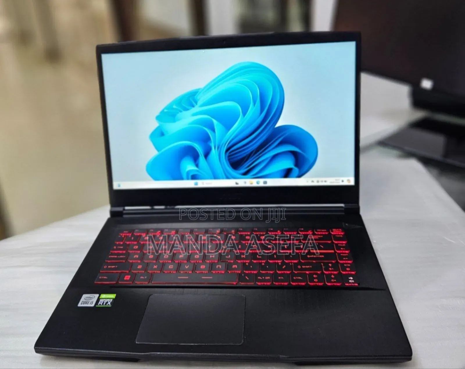 New Laptop MSI 16GB Intel Core I5 SSD 512GB