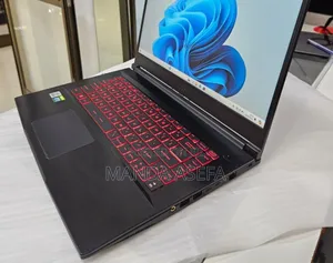 New Laptop MSI 16GB Intel Core I5 SSD 512GB