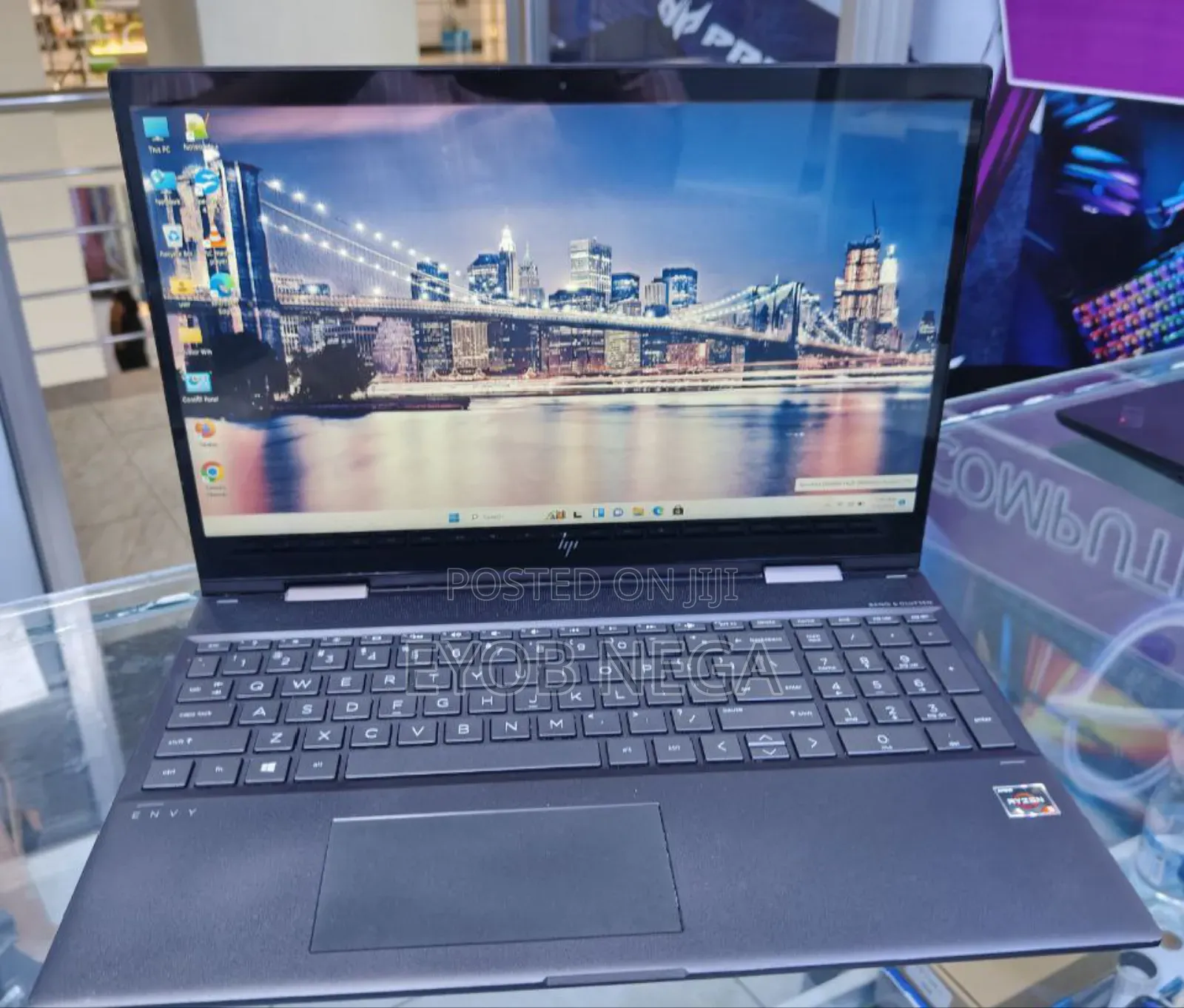 New Laptop HP Envy X360 16GB AMD Ryzen 5 SSD 512GB