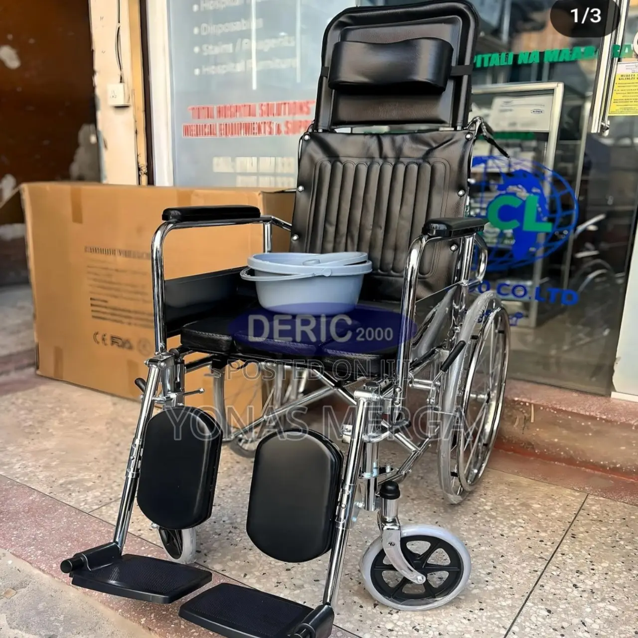 Sleeping Wheelchair\¿\Wheelchair- -Wheelchair$=$Wheelchair