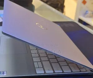 New Laptop Dell XPS 13 16GB Intel Core I7 SSD 512GB