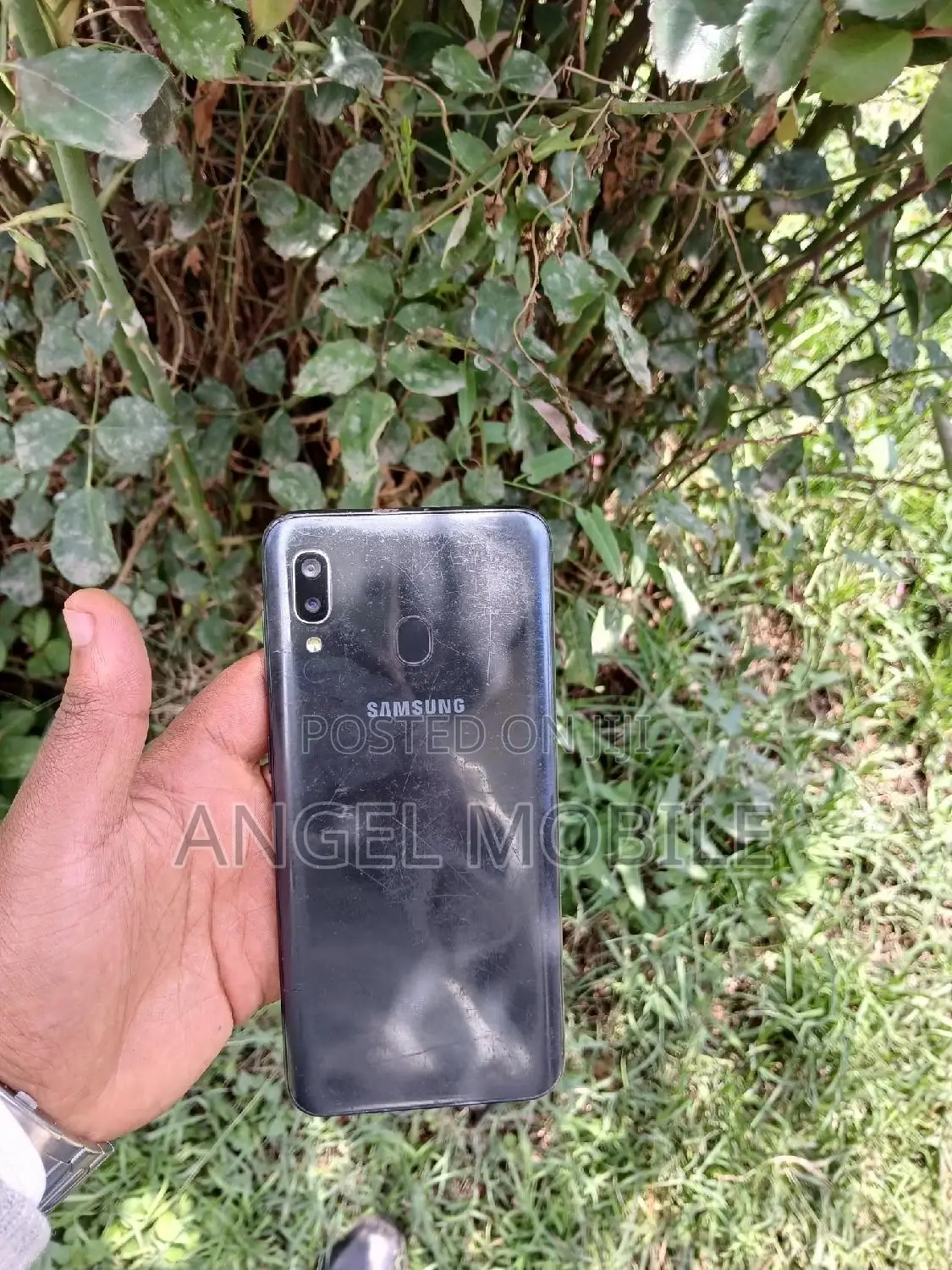 Samsung Galaxy A20 32 GB Black