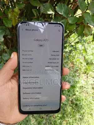 Samsung Galaxy A20 32 GB Black