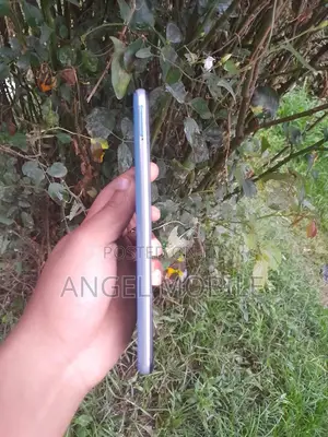 Samsung Galaxy A30 64 GB Blue