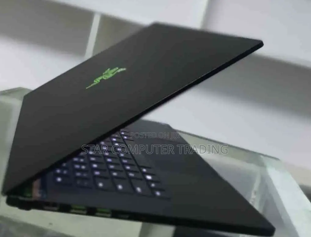 New Laptop Razer Blade 16GB Intel Core I7 SSD 1T