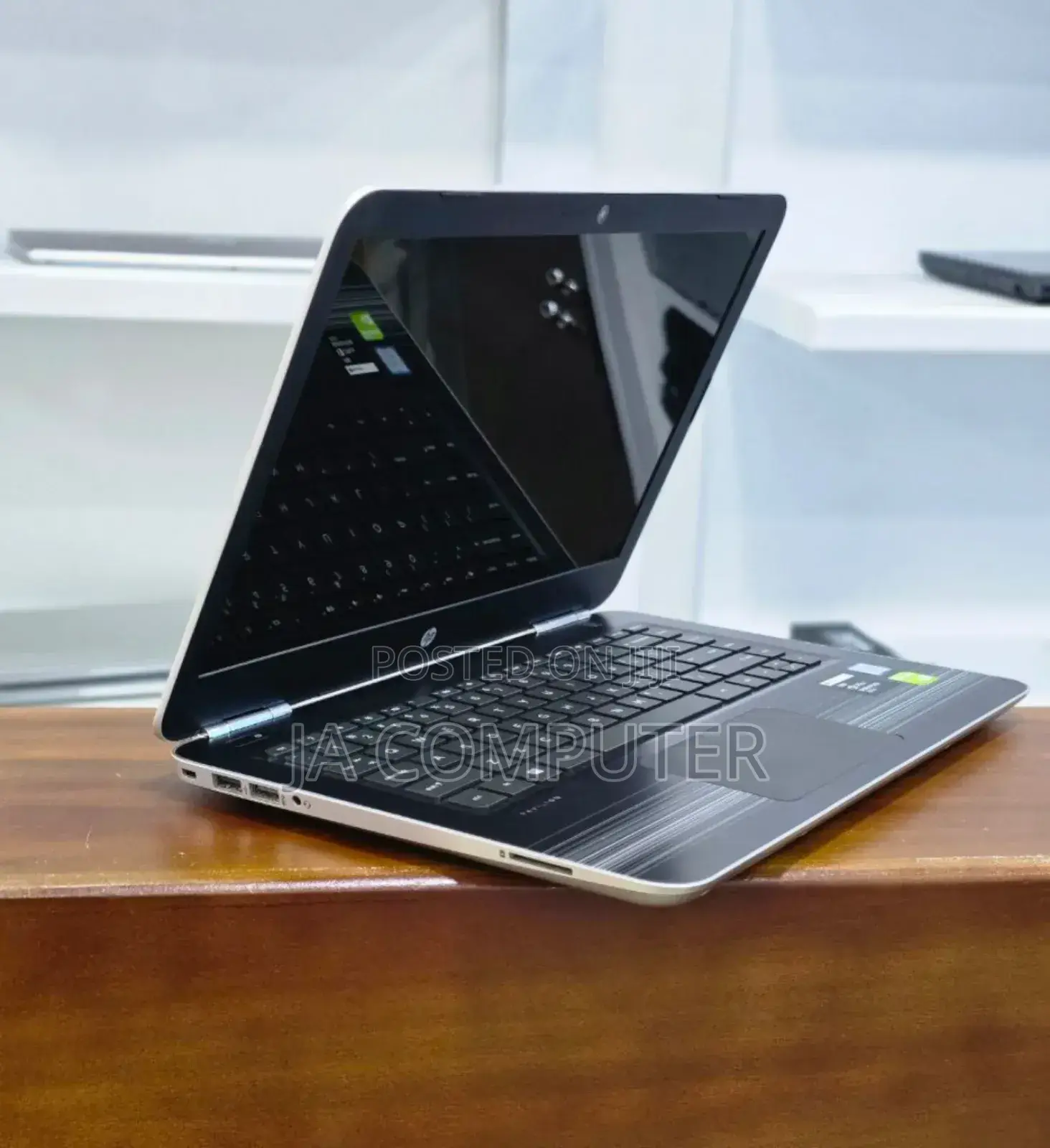 New Laptop HP Pavilion 15 8GB Intel Core I5 HDD 500GB