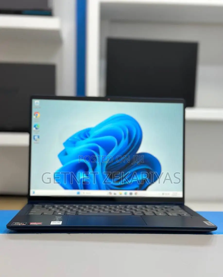 New Laptop Lenovo Flex 5 16GB AMD Ryzen 7 SSD 512GB