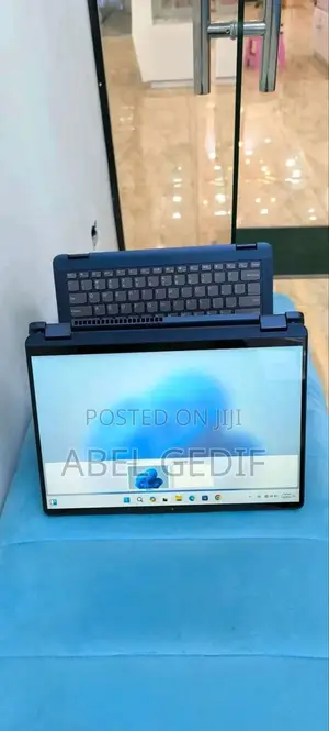 New Laptop Lenovo IdeaPad Flex 14 16GB AMD Ryzen 7 SSD 512GB