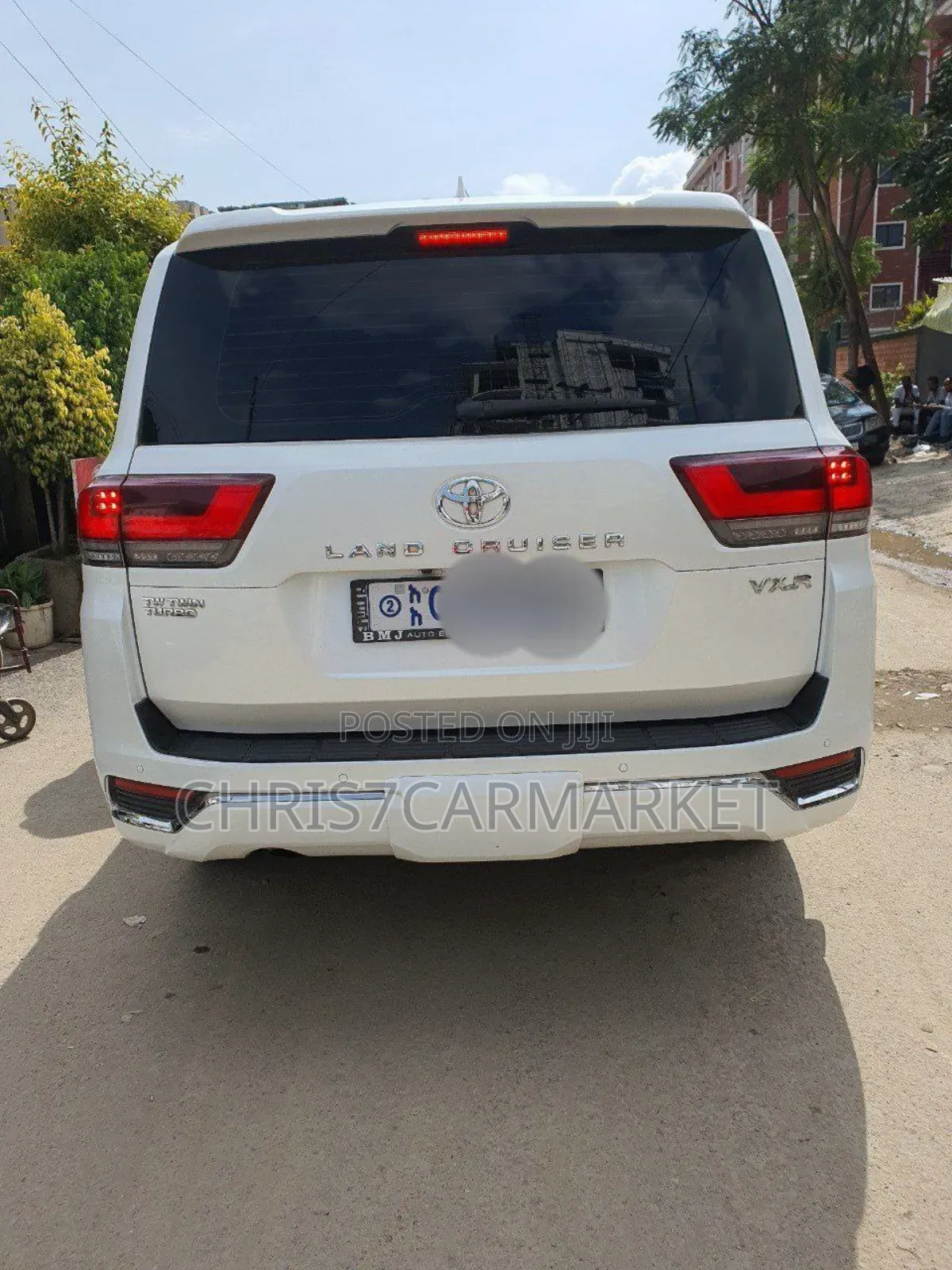 Toyota Land Cruiser 2022 White