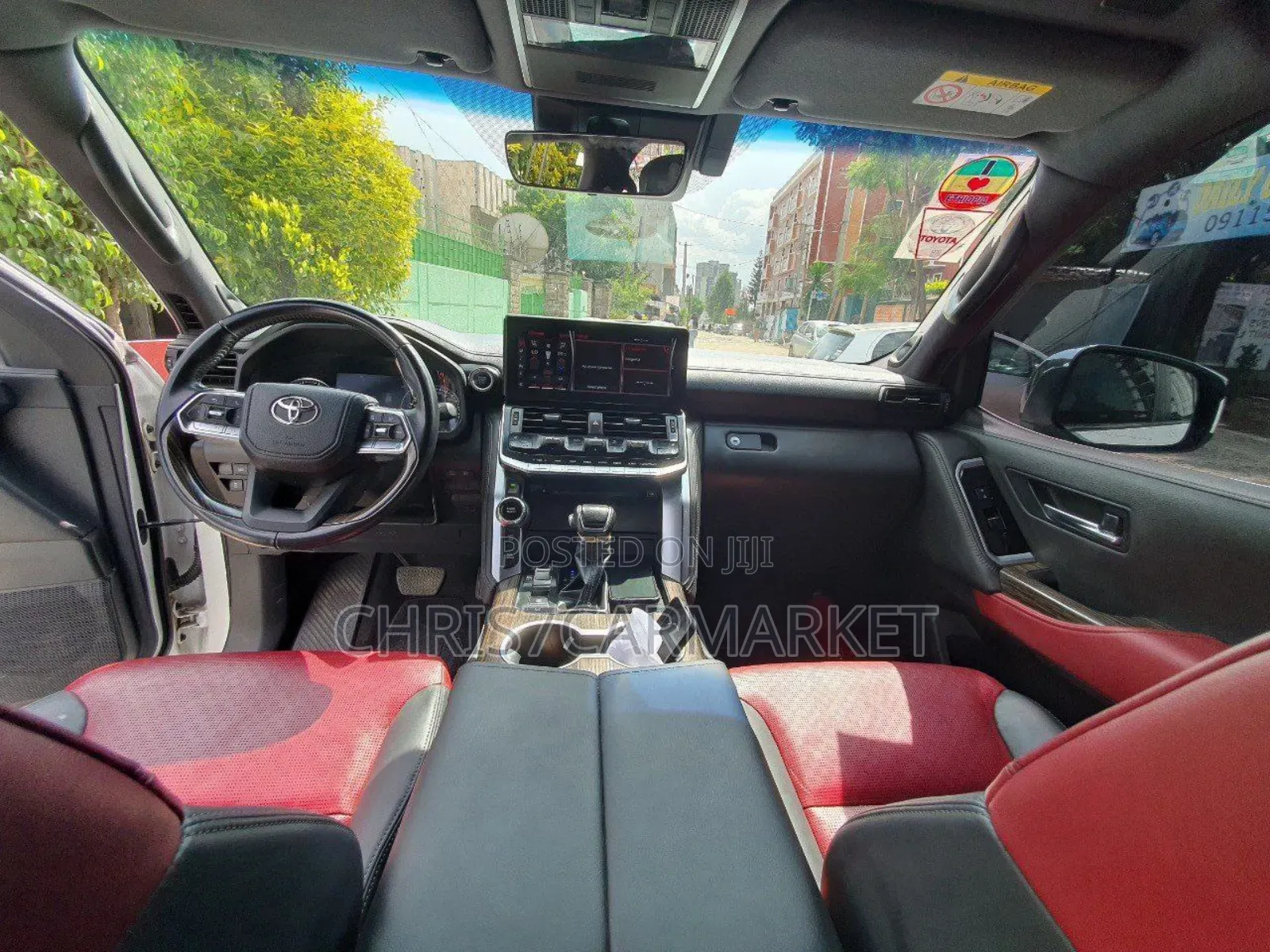 Toyota Land Cruiser 2022 White