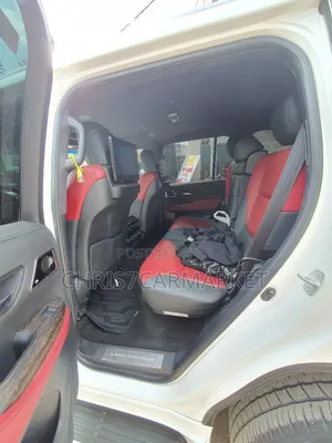 Toyota Land Cruiser 2022 White