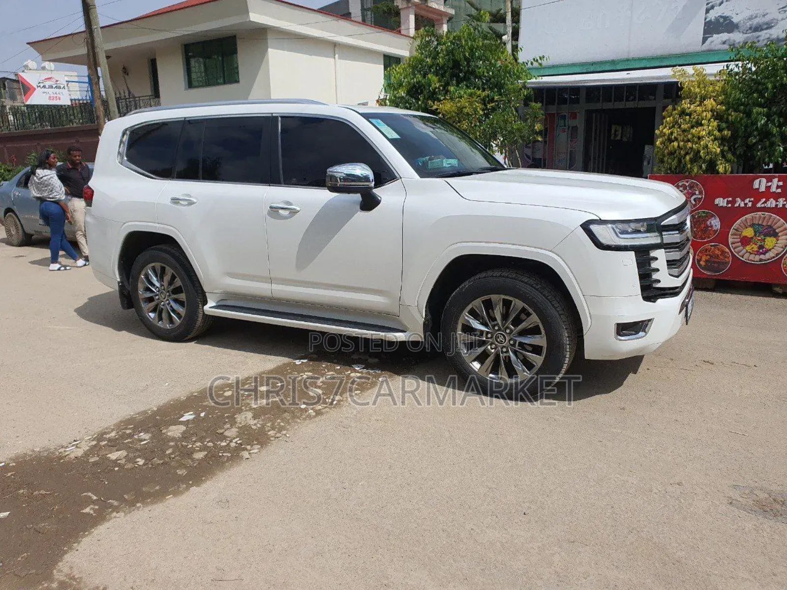 Toyota Land Cruiser 2022 White