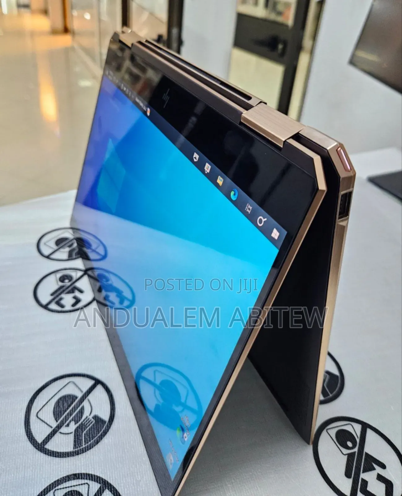 New Laptop HP Spectre 8GB Intel Core I7 SSD 512GB