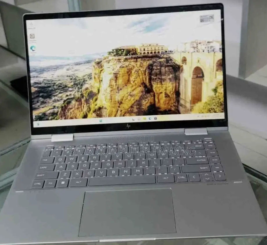New Laptop HP Envy X360 8GB Intel Core I5 SSD 512GB