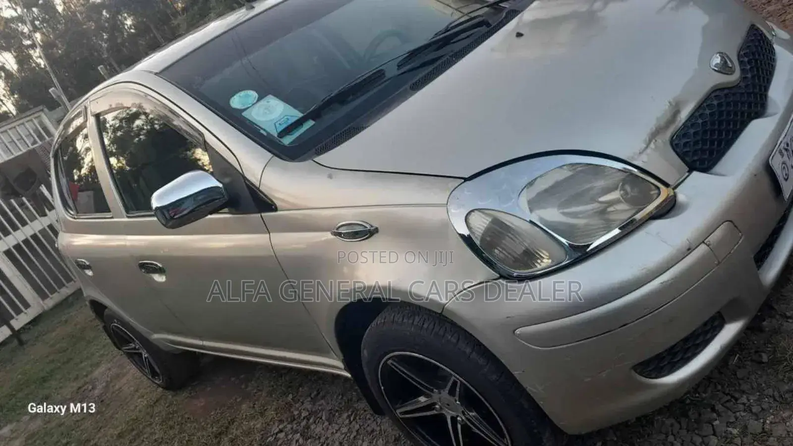 Toyota Vitz 2003 Brown