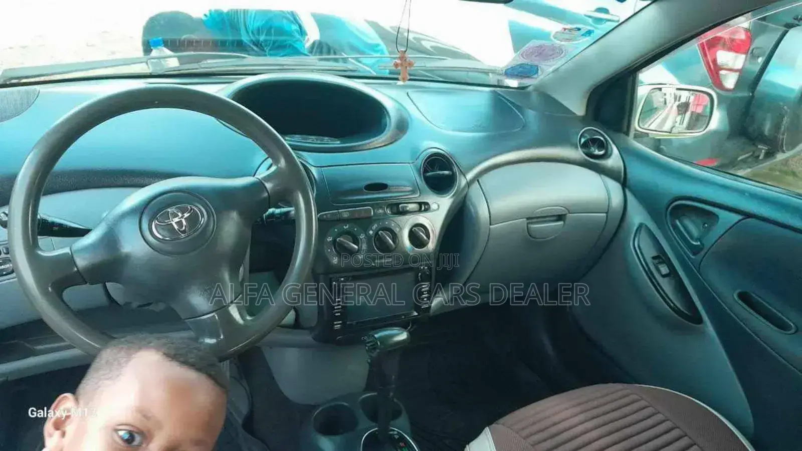 Toyota Vitz 2003 Brown