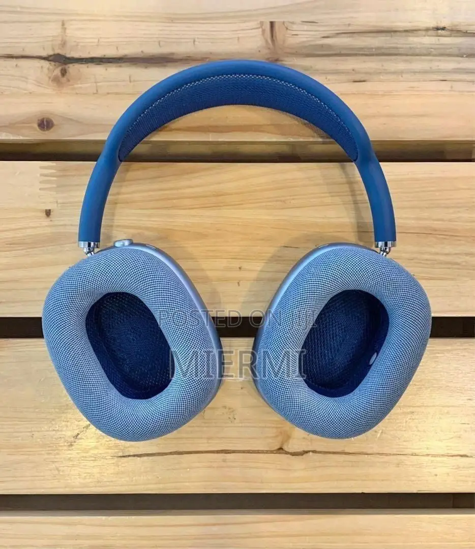 Airpod Max With Smart Case Sealed From USA 