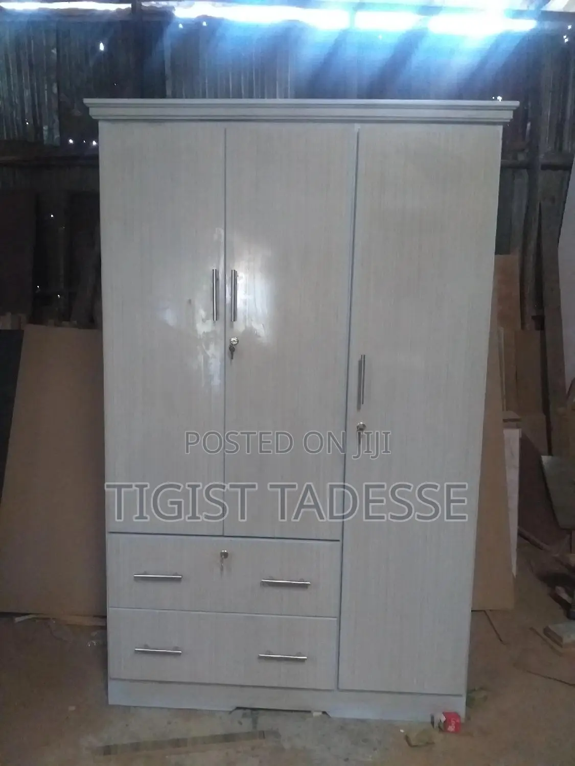 ላምኔት ቁም ሳጥን 120cm