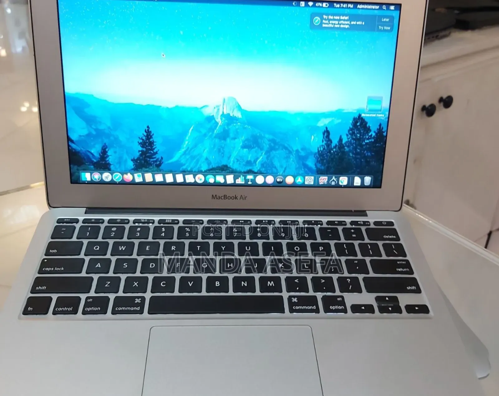New Laptop Apple MacBook Air 2015 4GB Intel Core I5 SSD 128GB