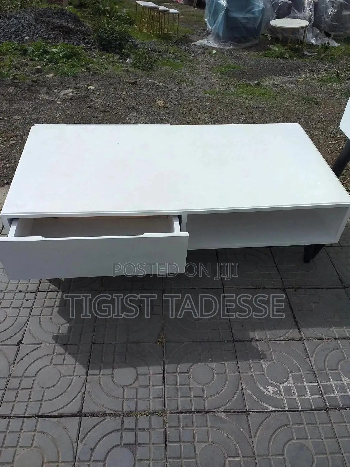 Tv Stand 150cm and Sofa Table Same Colour