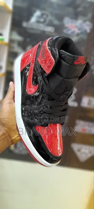 Photo - Air Jordan 1high "Patent Bred " Master Quality