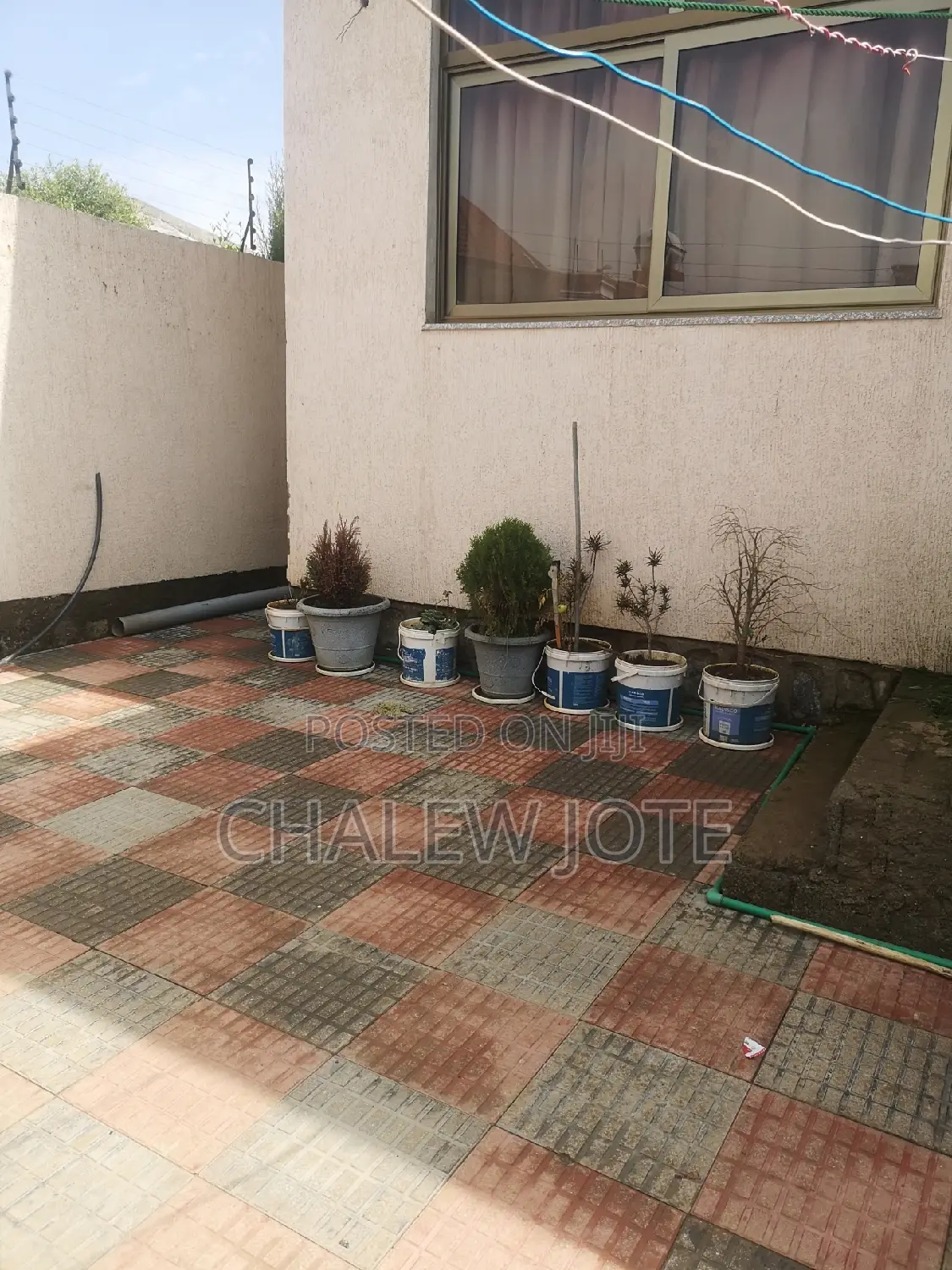 Furnished 5bdrm House in Gullele for sale