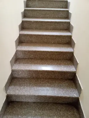 5bdrm House in Aa, Bole for rent