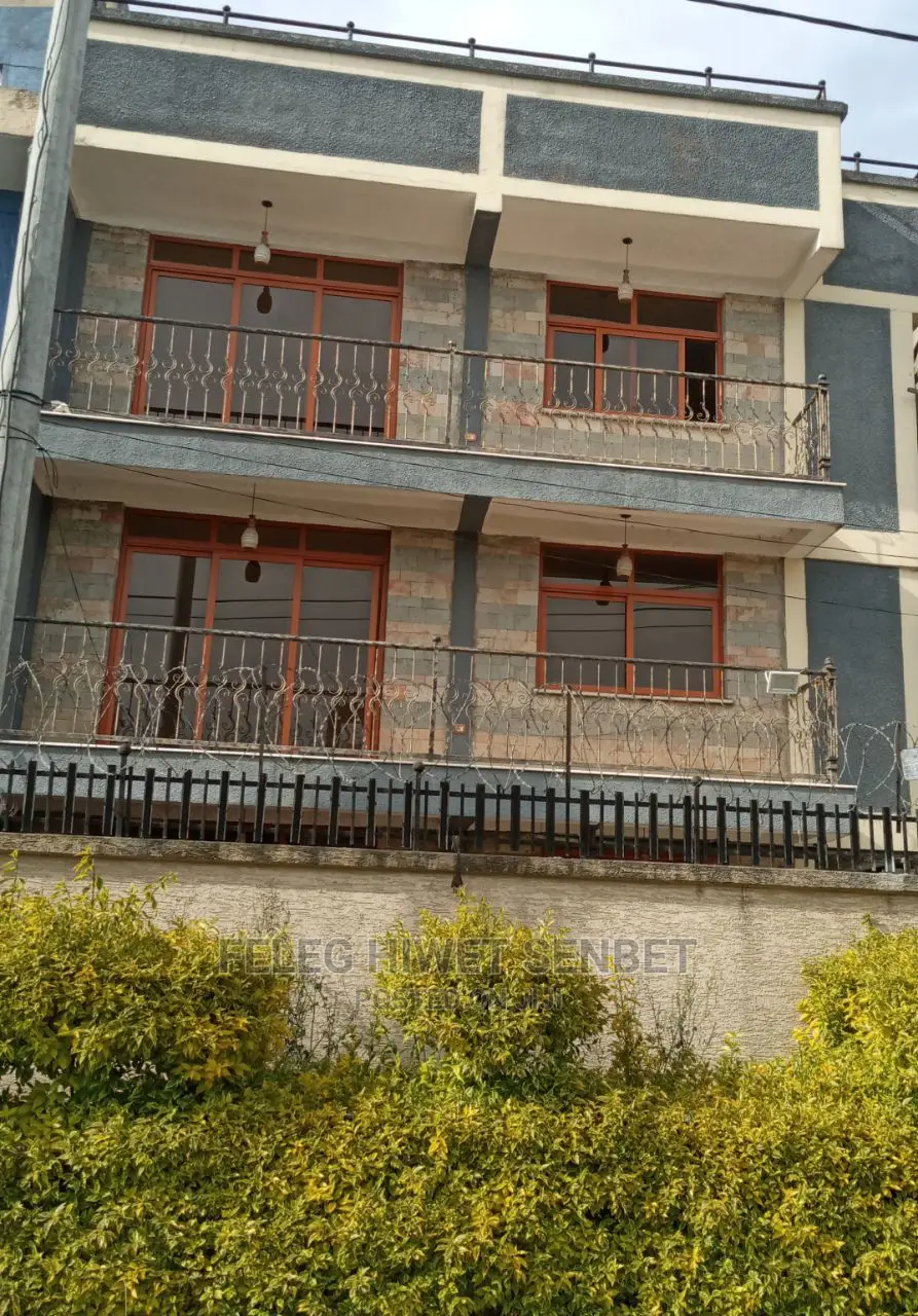 5bdrm House in Aa, Bole for rent