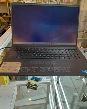 New Laptop Dell Inspiron 15 8GB Intel Core I5 SSD 256GB