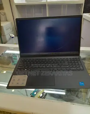 New Laptop Dell Inspiron 15 8GB Intel Core I5 SSD 256GB