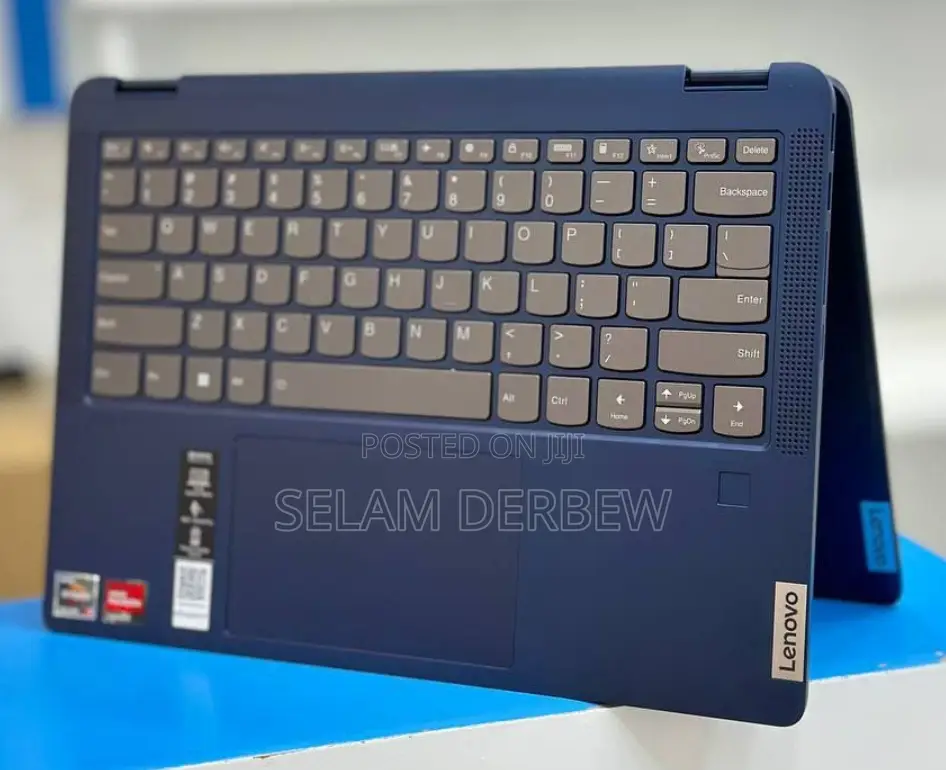 New Laptop Lenovo Flex 5 16GB AMD Ryzen 7 SSD 512GB