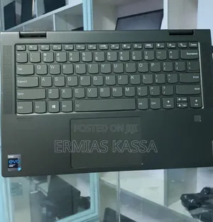 Photo - New Laptop Lenovo Yoga 710 12GB Intel Core I5 SSD 512GB