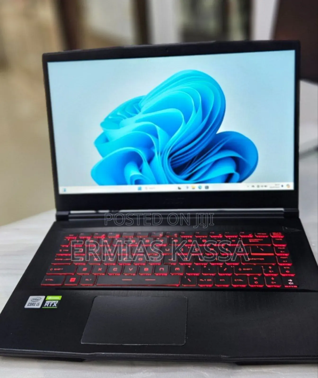 New Laptop MSI GF65 Thin 10UE 16GB Intel Core I5 SSD 512GB