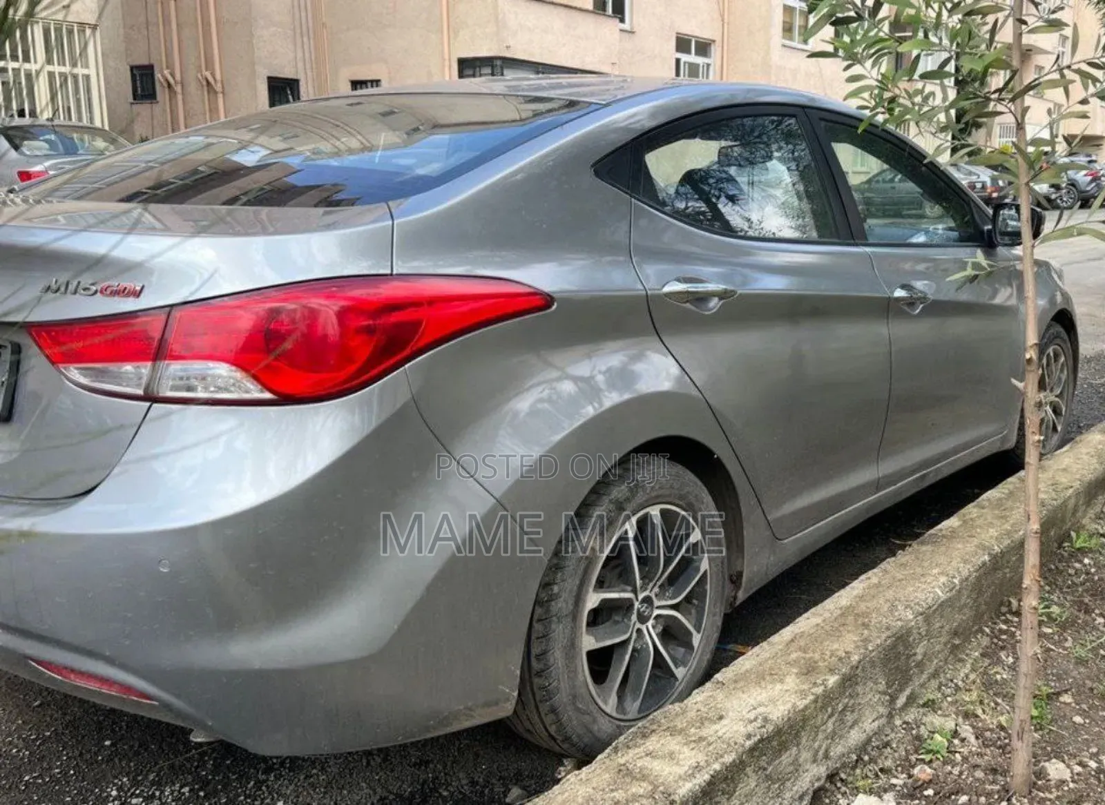 Hyundai Avante 2012 Silver