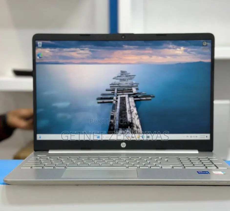 New Laptop HP Stream Notebook 16GB Intel Core I7 SSD 512GB