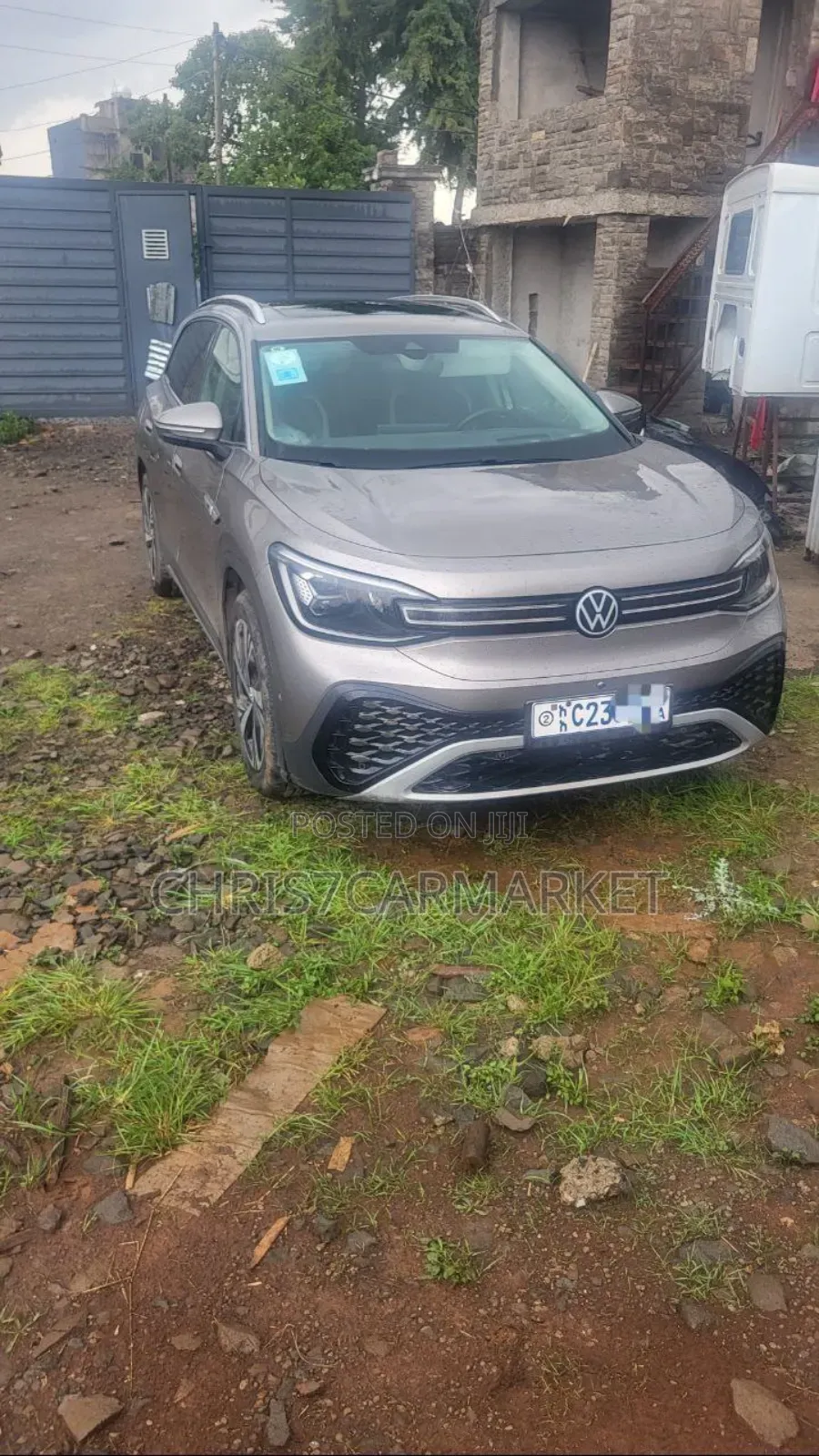 Volkswagen ID.6 Crozz 85 kWh AWD 2022 Gold