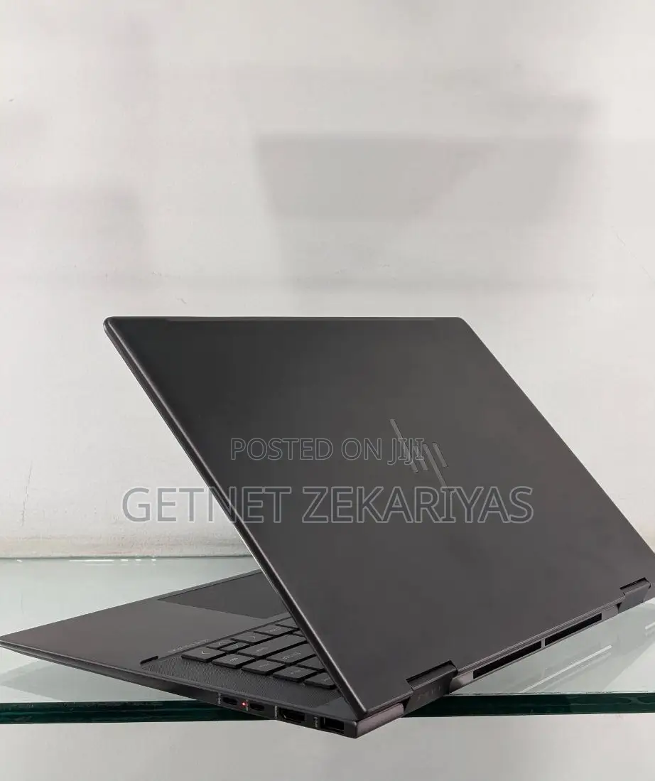 New Laptop HP Envy X360 16GB AMD Ryzen 7 SSD 512GB