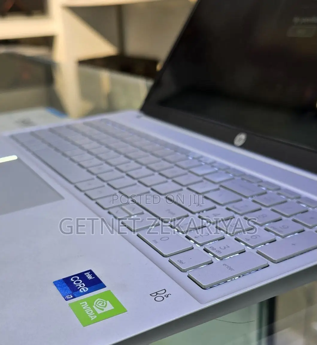 New Laptop HP Pavilion 15 16GB Intel Core I7 SSD 1T