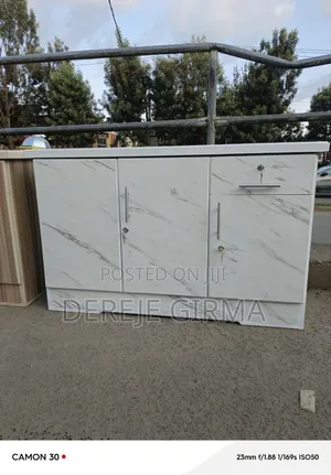 Photo - 1,20cm ላምኔት ኪችን ብፌ