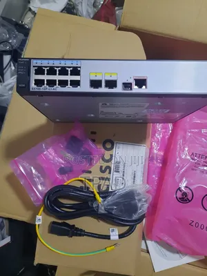 Huawei S5700-10p-Li-Ac Manageable Layer 2/3 Switch