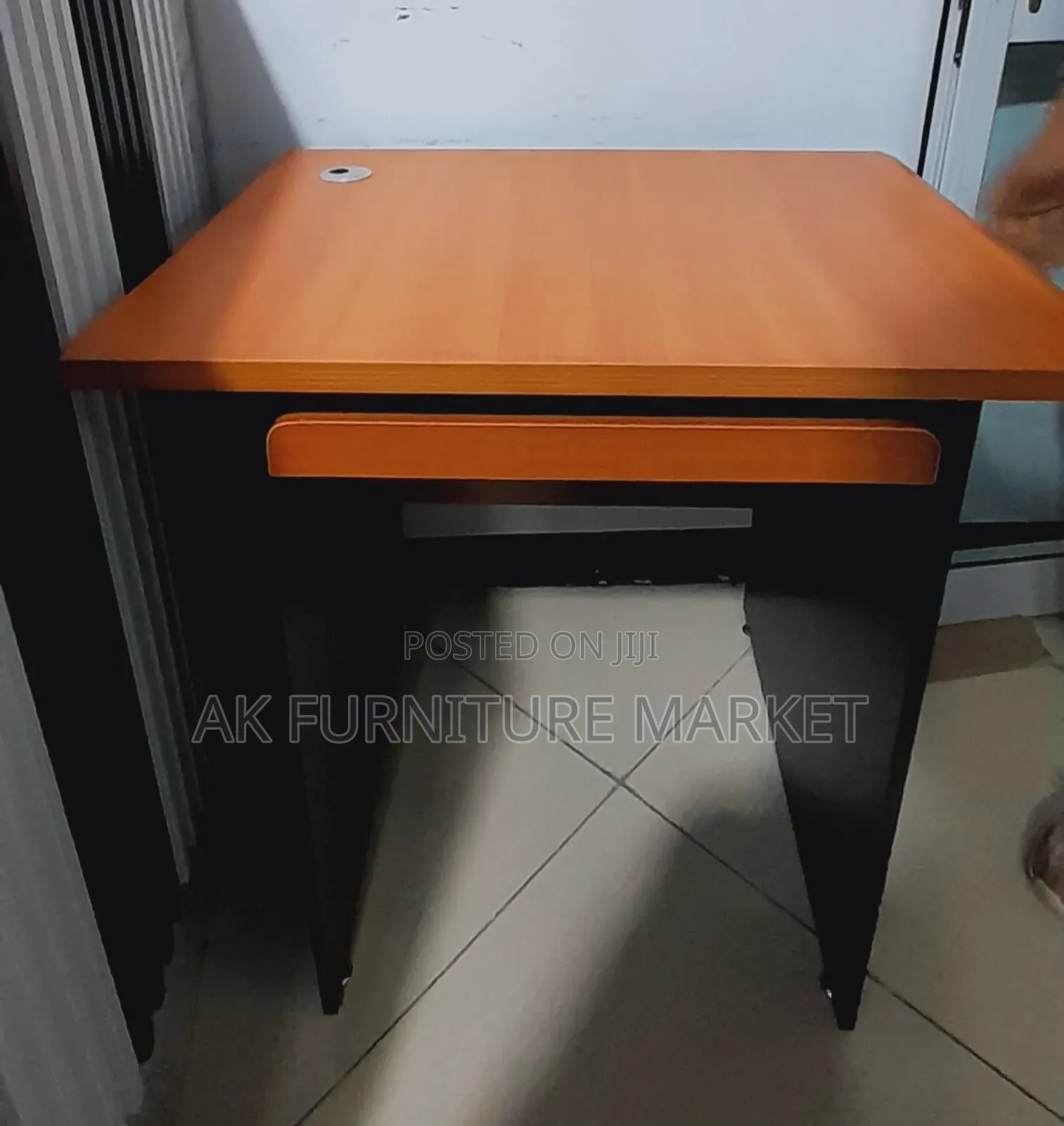 Office Min Table 80/60cm
