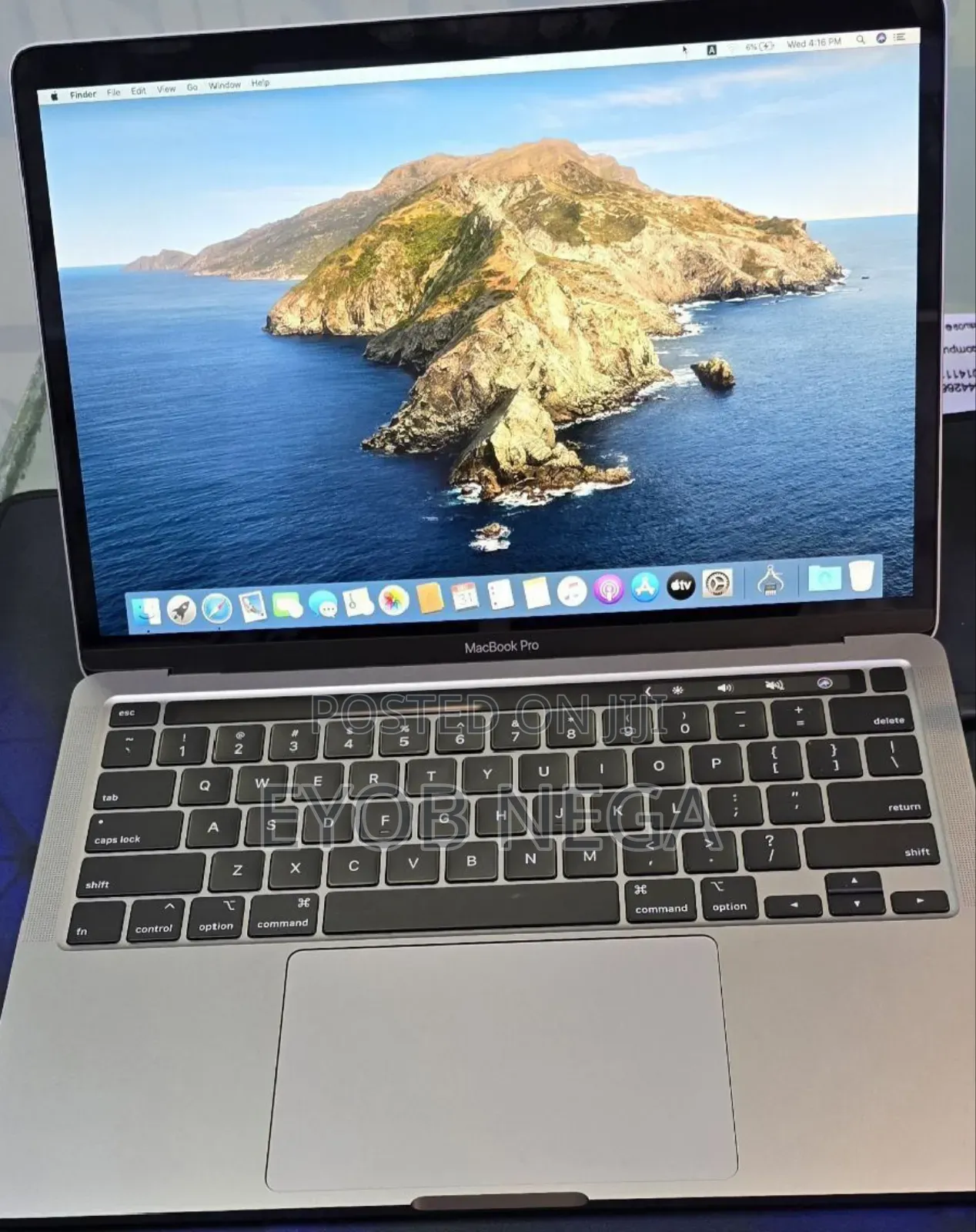 New Laptop Apple MacBook Pro 2020 16GB Intel Core I7 SSD 512GB