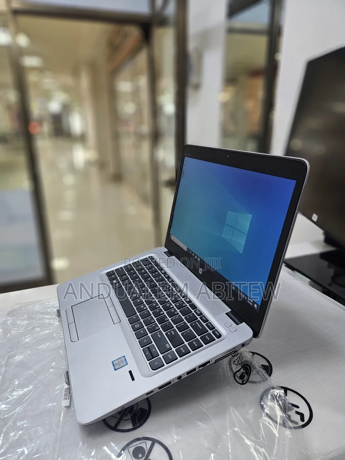 New Laptop HP EliteBook 840 8GB Intel Core I5 SSD 256GB