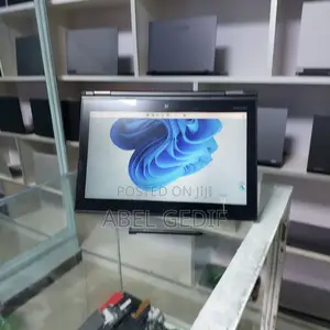 New Laptop Lenovo ThinkPad Yoga 16GB Intel Core I5 SSD 512GB