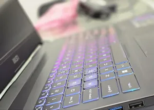 New Laptop MSI Pulse GL66 16GB Intel Core I9 SSD 1T