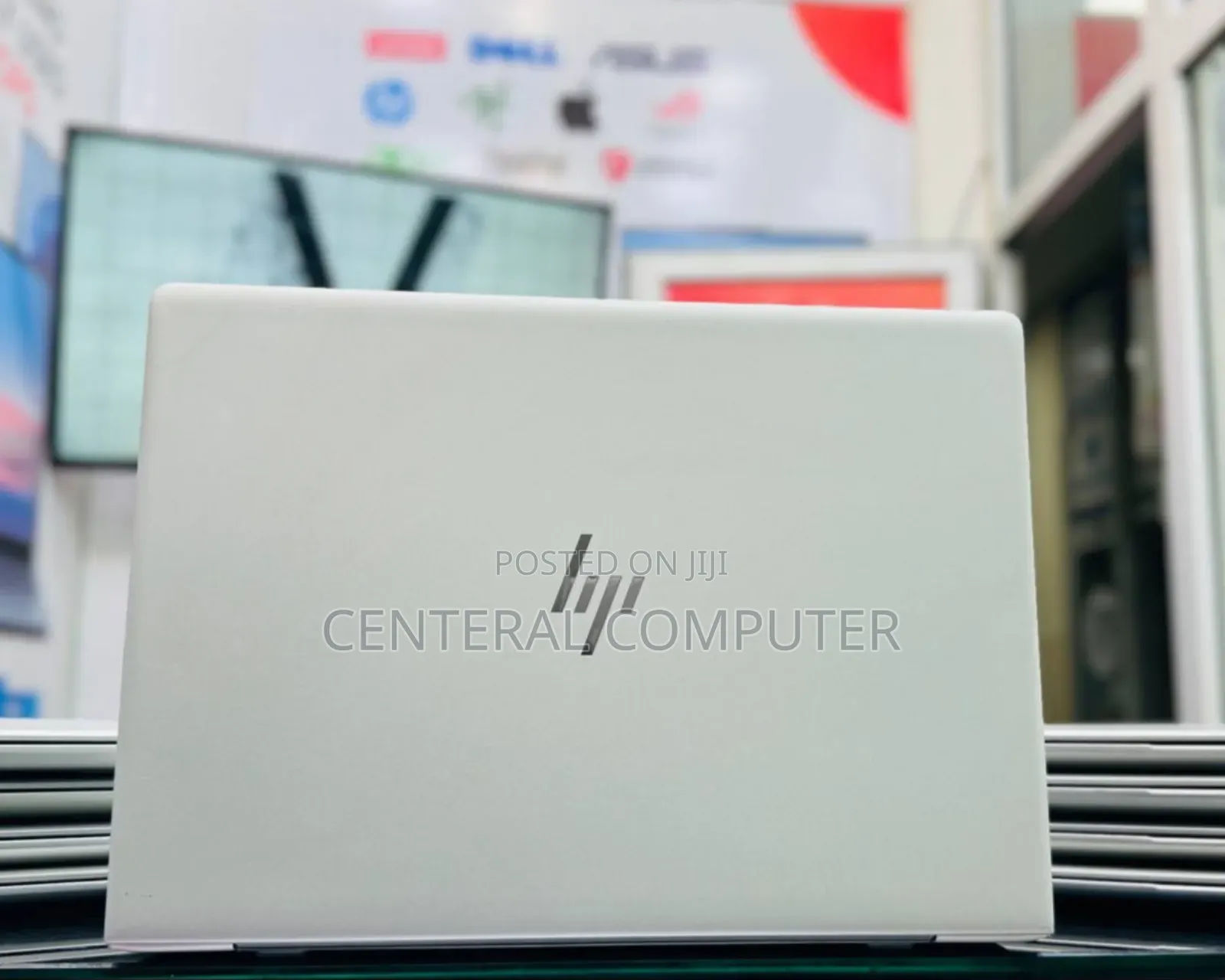New Laptop HP EliteBook X GB Intel Core I7 SSD 512GB