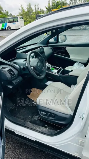 New Suzuki Swift 2022 Blue