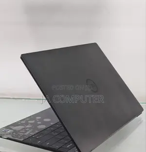 New Laptop Dell XPS 15 32GB Intel Core I7 SSD 1T
