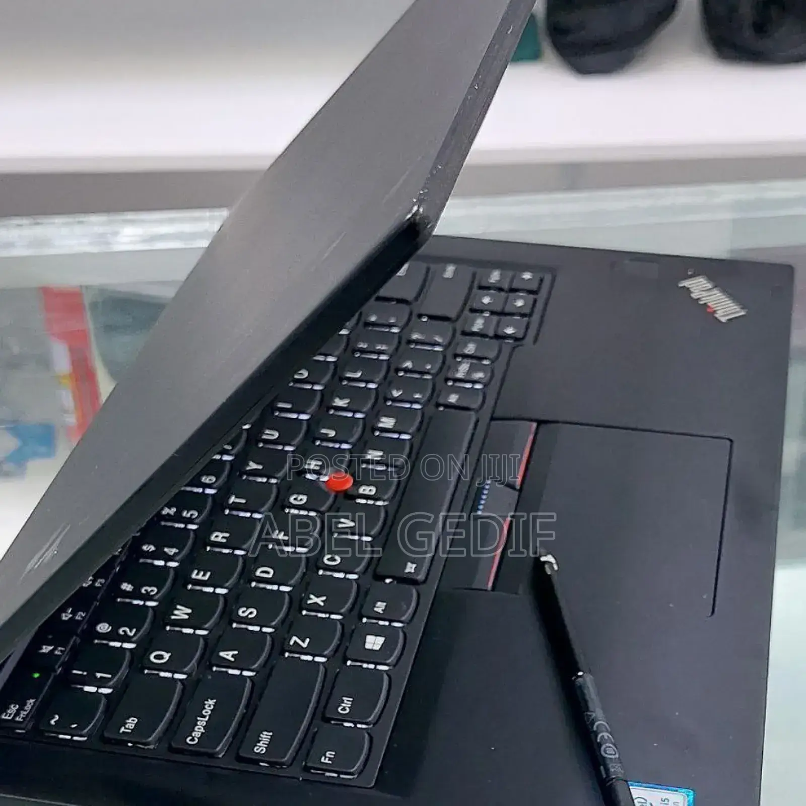 New Laptop Lenovo ThinkPad Yoga 370 16GB Intel Core I5 SSD 512GB