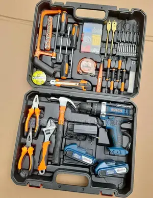 Photo - Makita Chargeable Drill With Full Accessories